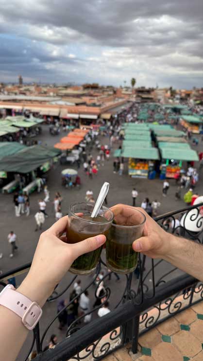 Paza-Jama-el-Fna Holyrood Palace